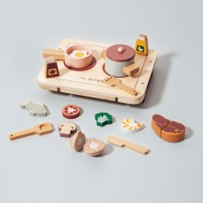 Holzspielzeug Mini Küche 'Dinner' mit Zubehör von Petit Monkey