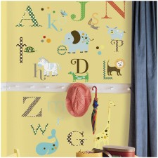 Tier Alphabet Wandsticker von RoomMates